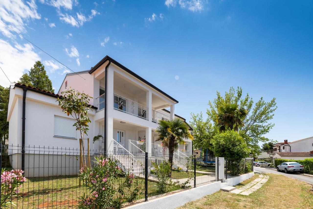 Pribetic Apartments Poreč Exterior foto